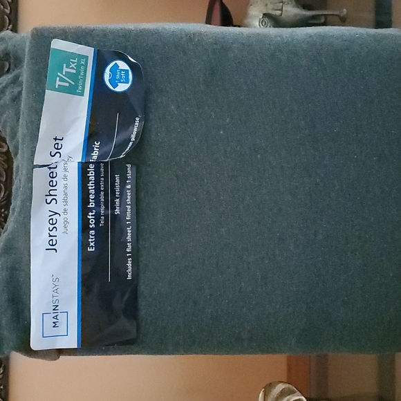 Jersey Twin size sheet set T/Tall - Picture 5 of 5